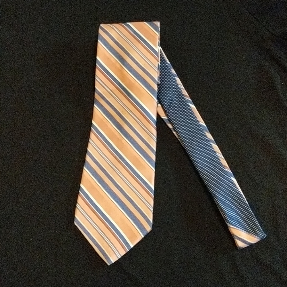 Men's Tommy Hilfiger 100% silk tie